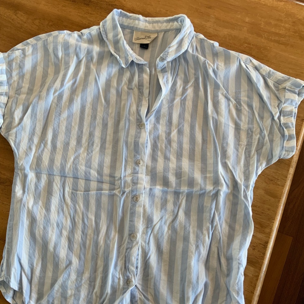 Universal Threads Short Sleeve White and Blue Stripe Button Up Shirt